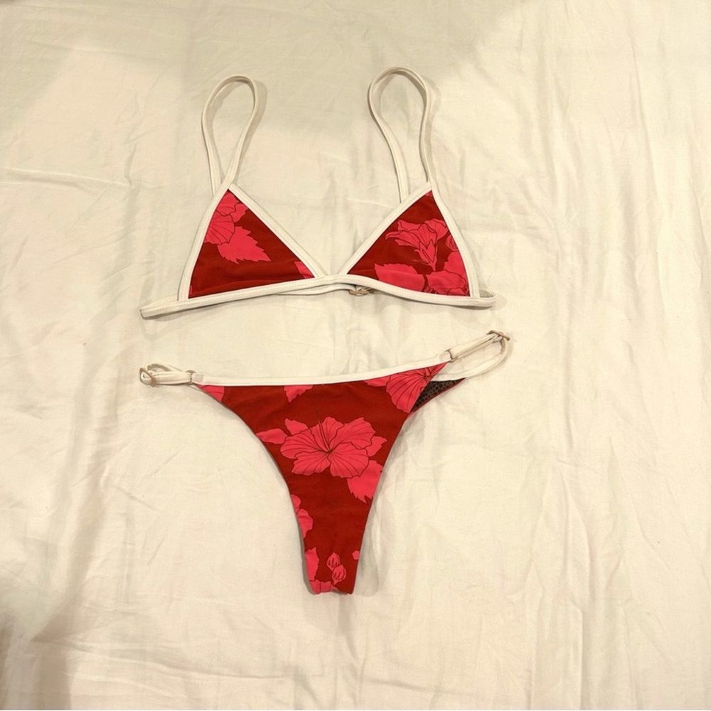 ISO - ACACIA AHUNUI SET